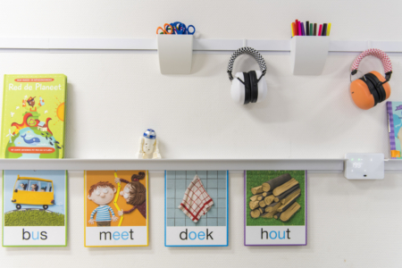 Artiteq Info Rail: Support Clip & Storage Clip - Inspiratie onderwijs